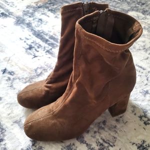 MIA Vickie Boots Textile Sock Block Heel Split Toe Side Zip Tan Womens 9.5